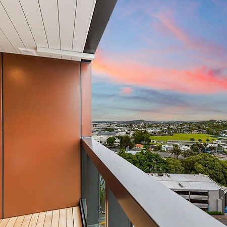 Stunning Ellerslie Apartment + Private Balcony Auckland Exterior foto
